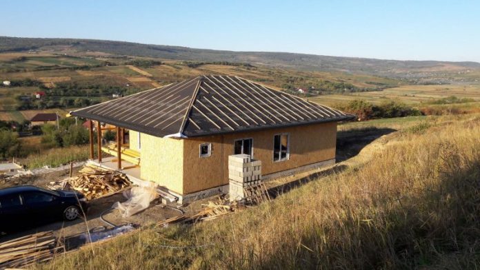 Constructii case din lemn