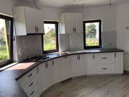 Mobila bucatarie la comanda