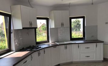 Mobila bucatarie la comanda