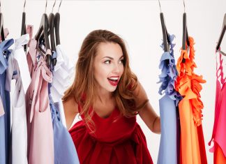 TOP 10 piese vestimentare pe care orice suceveancă TREBUIE să le aibă în dulap!