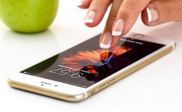Marketingul prin SMS – Află TOT despre cea mai eficientă metodă de promovare a unei afaceri tradiționale!
