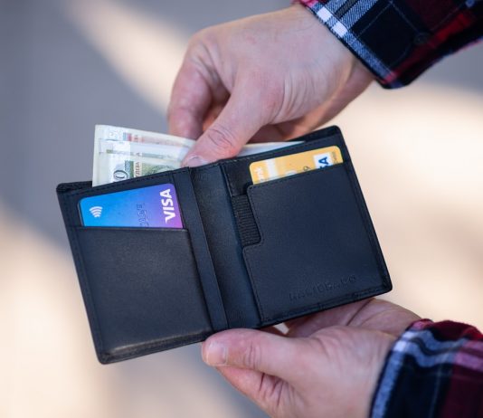 Ce este creditul online și cum poți aplica ușor și sigur