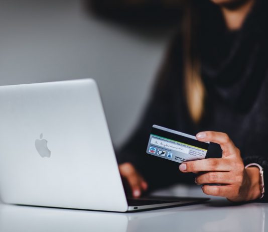 Top 5 beneficii oferite de creditele online