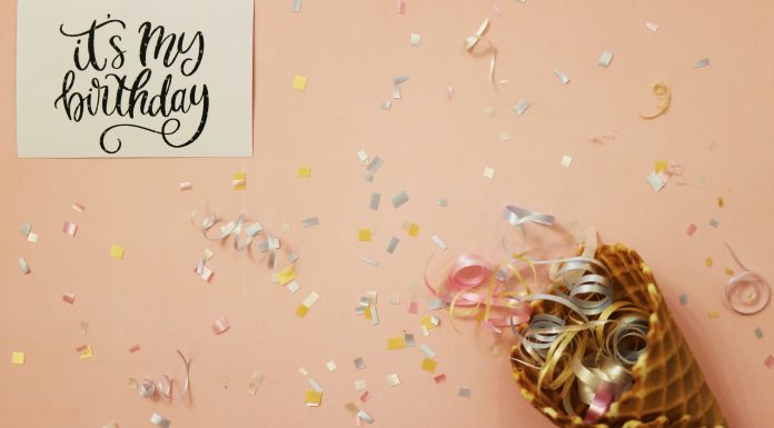 Petrecere de majorat: 5 ponturi pentru un eveniment reușit