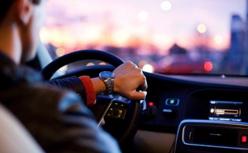 Sfaturi despre cum să vă pregătiți mașina pentru vacanță