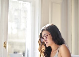 De ce să alegi farmacii online pentru suplimente şi dispozitive medicale