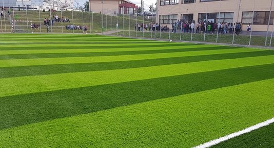 De ce trebuie să ţii cont când alegi un gazon sintetic fotbal