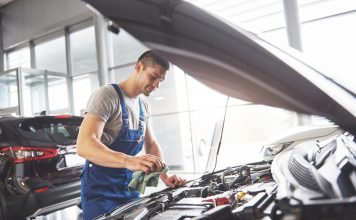 Cum alegi uleiul de motor potrivit pentru mașina ta?