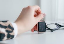 Ce este smartwatch-ul? Definiție, beneficii și recomandări