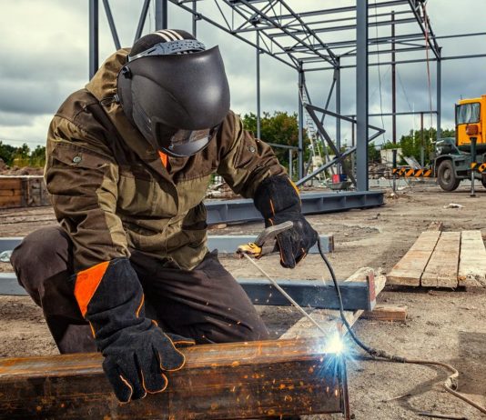 De la amator la profesionist: utilizarea echipamentelor corecte în sudură
