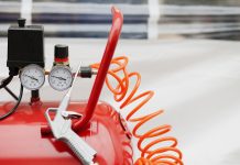 Utilizarea compresoarelor de aer în finisarea mobilei de lemn: Sfaturi și recomandări Utilizarea compresoarelor de aer în finisarea mobilei de lemn: Sfaturi și recomandări