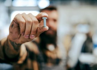 6 tipuri de șuruburi potrivite în proiectele de bricolaj