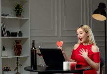 Cum să câștigi bani serioși lucrând de acasă