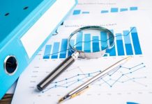 De ce să verifici ratingul financiar atunci când îţi alegi partenerii de afaceri