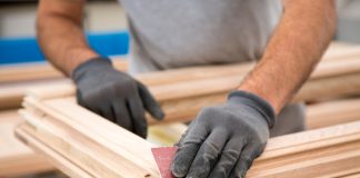 Tehnici de finisare a lemnului: Cum să obții o suprafață impecabilă