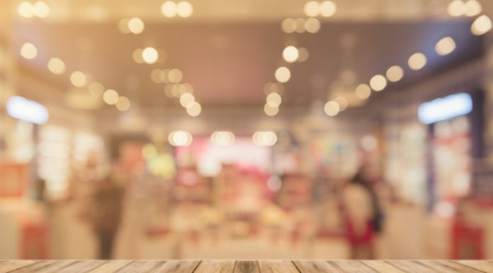 Tâmplărie din lemn, grinzi stratificate şi lambriuri produse la Vatra Dornei Tâmplărie din lemn, grinzi stratificate şi lambriuri produse la Vatra Dornei