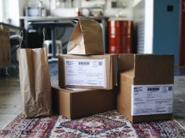 Urmărirea Produselor în Lanţul de Aprovizionare: Cum Codurile de Bare Fac Diferenţa