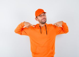Cum creezi o echipă unică și profesională cu uniforme personalizate Cum creezi o echipă unică și profesională cu uniforme personalizate