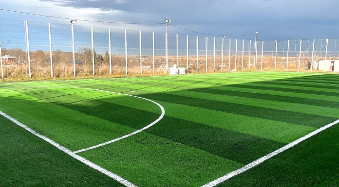 Terenuri de fotbal în Suceava - gazon sintetic