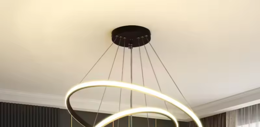 Magazin online cu corpuri de iluminat LED operat de o firmă suceveană