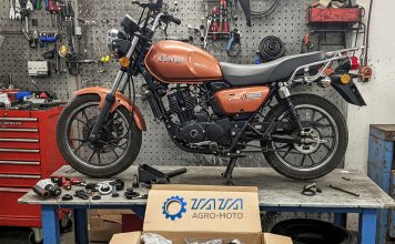 De unde să cumpărați piese de schimb pentru un moped și acumulatori scutere: sfaturi utile pentru proprietari