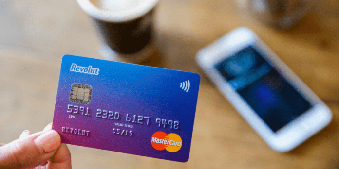 5 functii utile ale cardului Revolut care iti usureaza viata