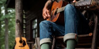 Calitățile esențiale ale șosetelor perfecte: Ghidul complet pentru confortul picioarelor