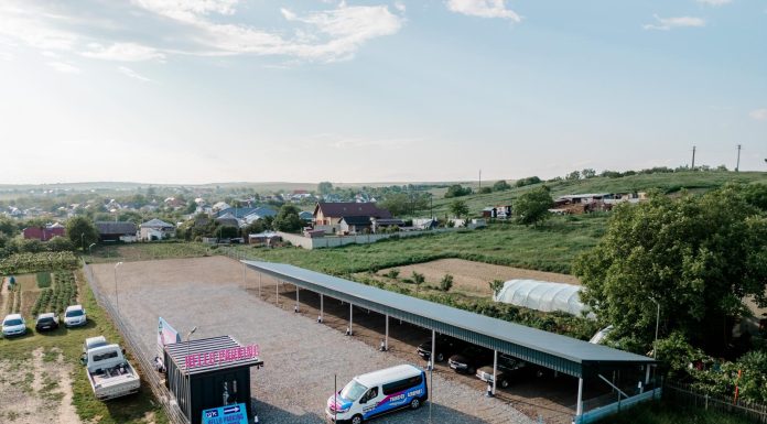 HelloParking Suceava – Cea mai nouă parcare privată de lângă Aeroportul Salcea HelloParking Suceava - Cea mai nouă parcare privată de lângă Aeroportul Salcea