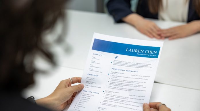 Cum să scrii un CV atunci când nu ai prea multă experiență profesională