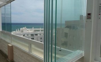 Cum alegi corect sistemul de închidere balcon: Ghid V Shades pentru proprietarii de apartamente