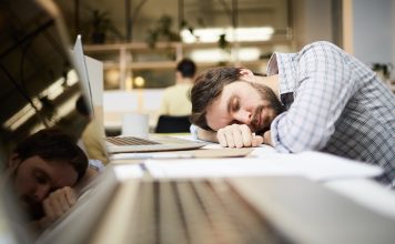 De ce te trezești obosit? 10 motive legate de saltea la care nu te-ai gândit
