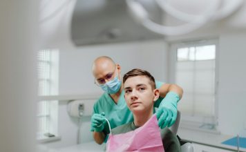 Aparat dentar Invisalign: cum îți schimbă rutina zilnică