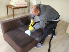 Igienizare canapele Oradea – cum elimini mirosurile și impuritățile ascunse Igienizare canapele Oradea – cum elimini mirosurile și impuritățile ascunse