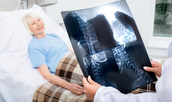 Hernia cervicală: când poate fi necesară intervenția chirurgicală? Hernia cervicală: când poate fi necesară intervenția chirurgicală?