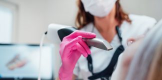 Scanner intraoral vs amprentă clasică: ce diferențe există și ce alegi?