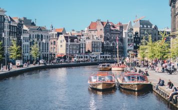Muncă în Olanda – cum să găsești un loc de muncă potrivit pentru tine? Muncă în Olanda – cum să găsești un loc de muncă potrivit pentru tine?
