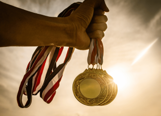 Beneficiile suplimentării cu aminoacizi esențiali în regimul sportivilor de performanță