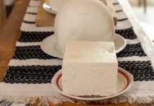 Gusturile Bucovinei: cele mai cunoscute produse tradiţionale Gusturile Bucovinei cele mai cunoscute produse tradiţionale