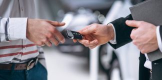 Ce faci dacă nu ai banii necesari pentru a recupera mașina de la amanet? Ce faci dacă nu ai banii necesari pentru a recupera mașina de la amanet?