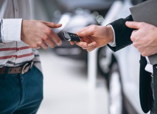 Ce faci dacă nu ai banii necesari pentru a recupera mașina de la amanet? Ce faci dacă nu ai banii necesari pentru a recupera mașina de la amanet?